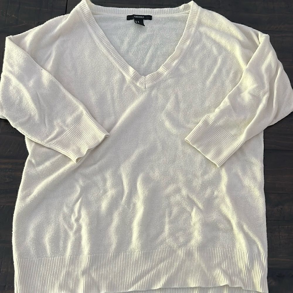 Cream quarter sleeve sweatshirt